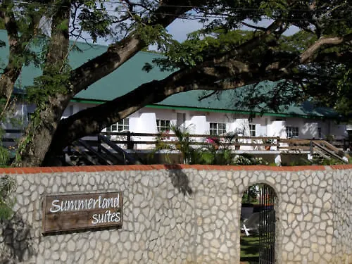 Summerland Suites Bon Accord Village 3*,  Trinidad ve Tobago